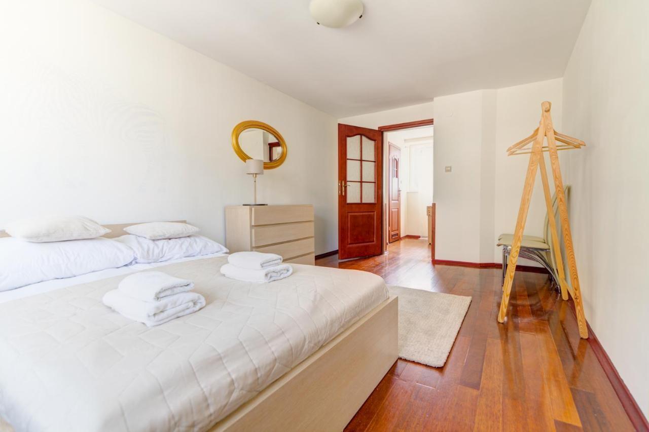 Krynica Apartamenty 100M Duzy Apartament, Salon + 3 Sypialnie Przy Deptaku Εξωτερικό φωτογραφία