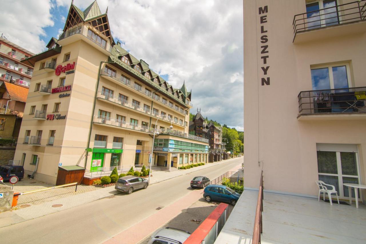 Krynica Apartamenty 100M Duzy Apartament, Salon + 3 Sypialnie Przy Deptaku Εξωτερικό φωτογραφία